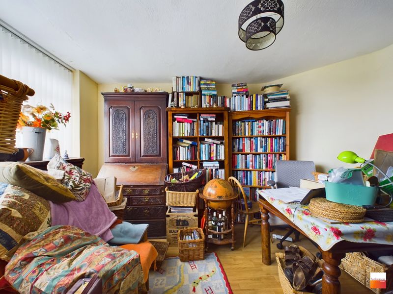 3 bed house for sale in Apsley Road  - Property Image 5