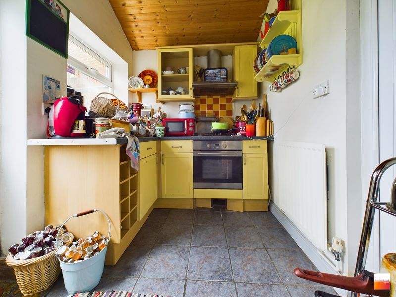 3 bed house for sale in Apsley Road  - Property Image 7