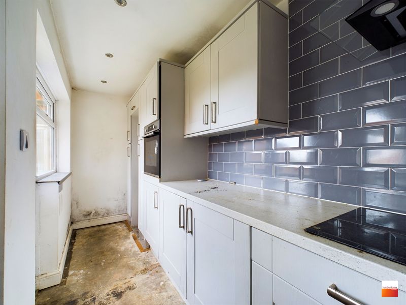 3 bed house for sale in Narrow Lane 6
