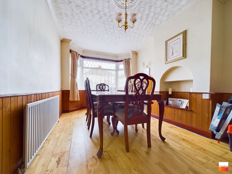 3 bed house for sale in Perry Hill Road  - Property Image 3