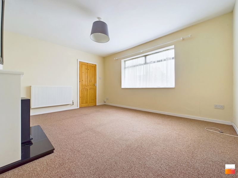 3 bed house for sale in Faraday Avenue 5