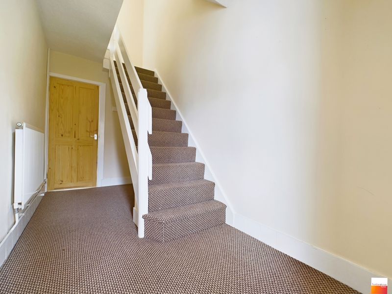 3 bed house for sale in Faraday Avenue 6