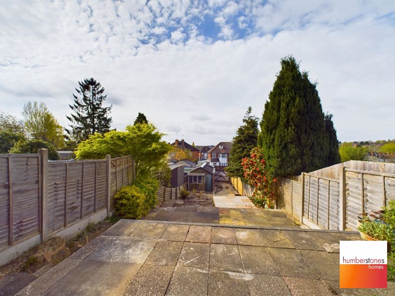 3 bed house for sale in Quinton Lane 15