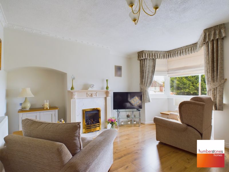 3 bed house for sale in Trinder Road 3