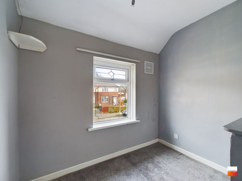 3 bed house for sale in Harvest Road  - Property Image 12