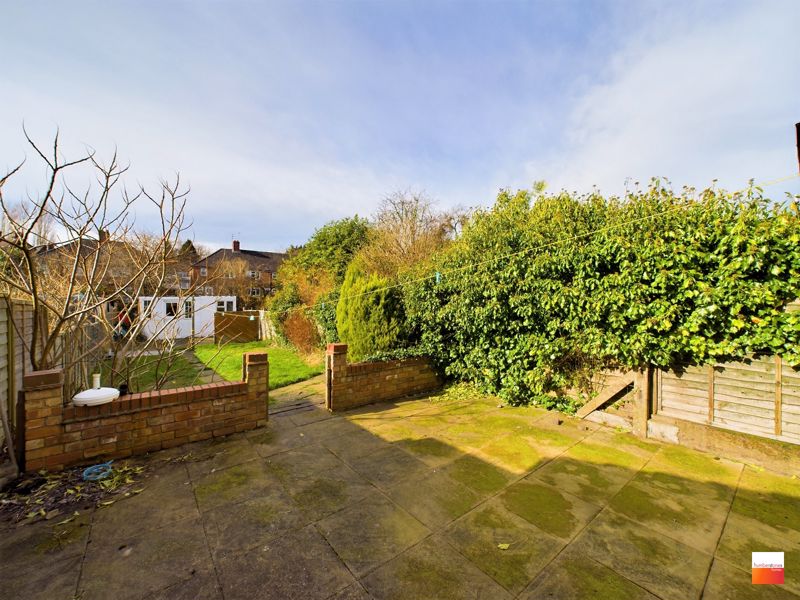 3 bed house for sale in Harvest Road  - Property Image 16