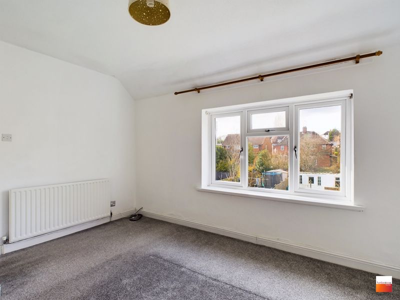 3 bed house for sale in Harvest Road  - Property Image 10