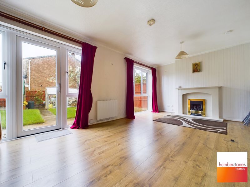 3 bed house for sale in Chichester Drive 2