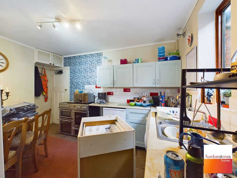 2 bed house for sale in Aston Road  - Property Image 6