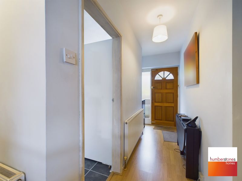 3 bed house for sale in Worcester Road 8