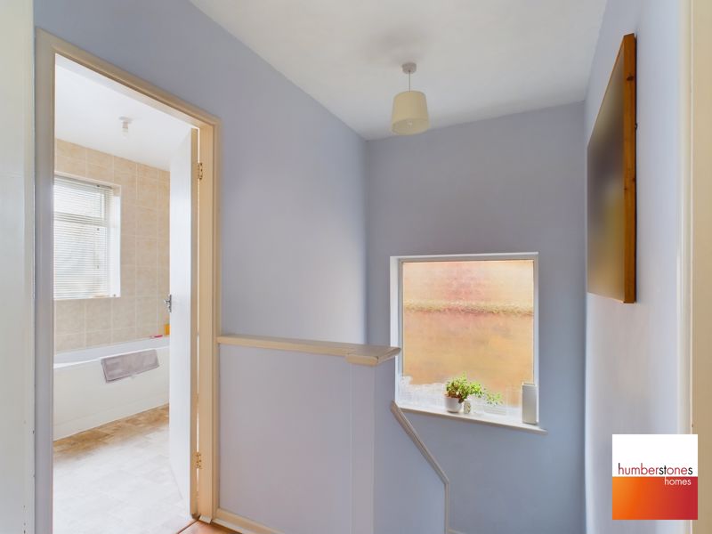 3 bed house for sale in Worcester Road  - Property Image 10