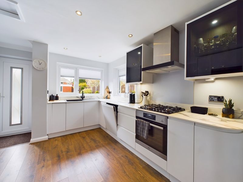 3 bed house for sale in Shenstone Valley Road 4