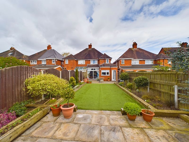 3 bed house for sale in Shenstone Valley Road  - Property Image 10