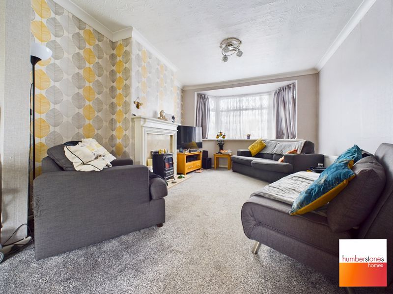 3 bed house for sale in Perry Hill Road 2