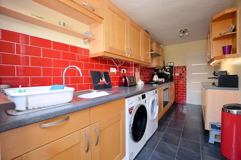 3 bed house for sale in Castle Road West 14