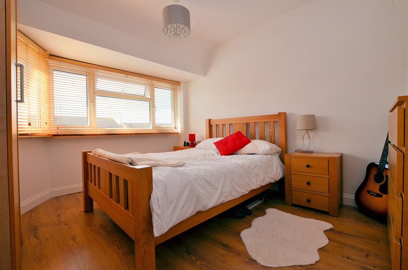 3 bed house for sale in Castle Road West  - Property Image 5
