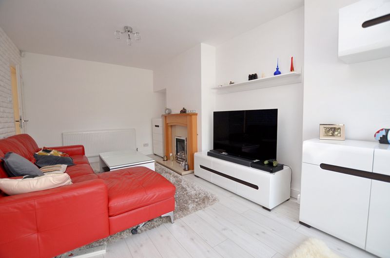 3 bed house for sale in Castle Road West  - Property Image 10