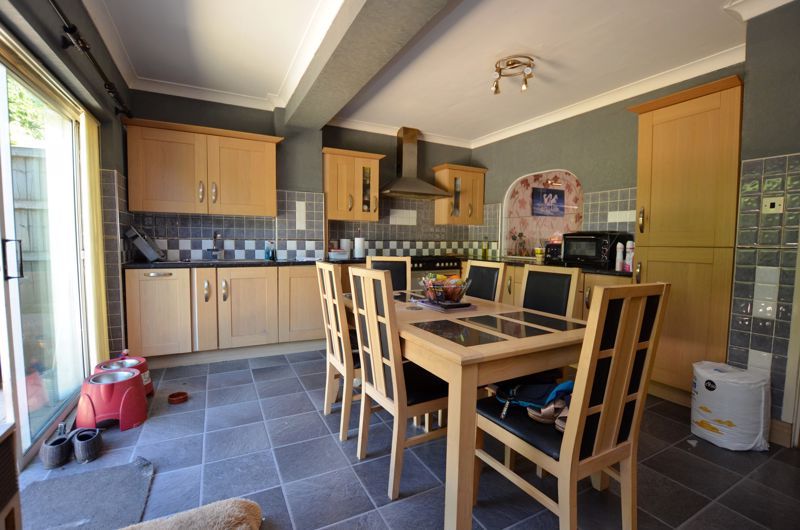 4 bed house for sale in Mayfield Road  - Property Image 12