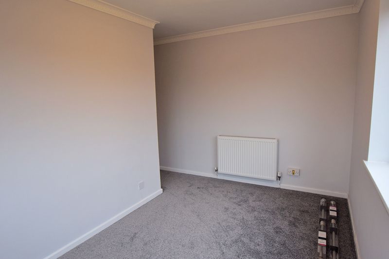 2 bed flat to rent in Stour Close  - Property Image 11
