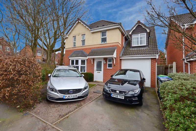 4 bed house to rent in Peartree Lane  - Property Image 1