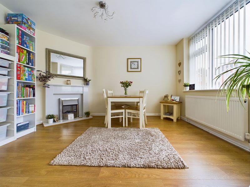 3 bed house for sale in Apsley Road 5