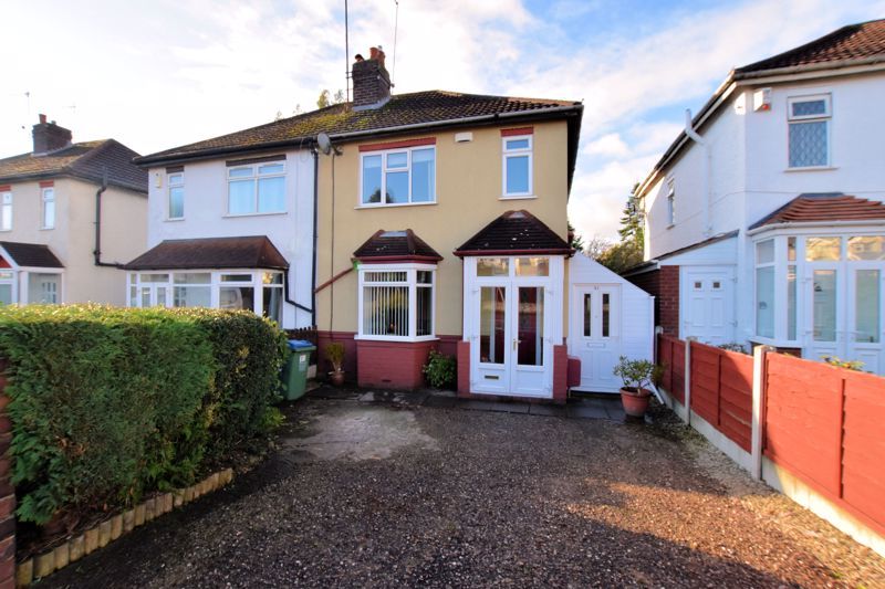 3 bed house for sale in Stanley Road  - Property Image 1