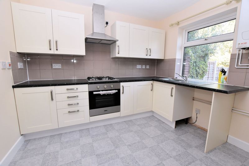 3 bed house to rent in Quinton Road West 3