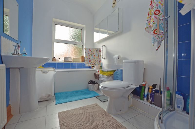 2 bed house to rent in Clifford Road  - Property Image 12