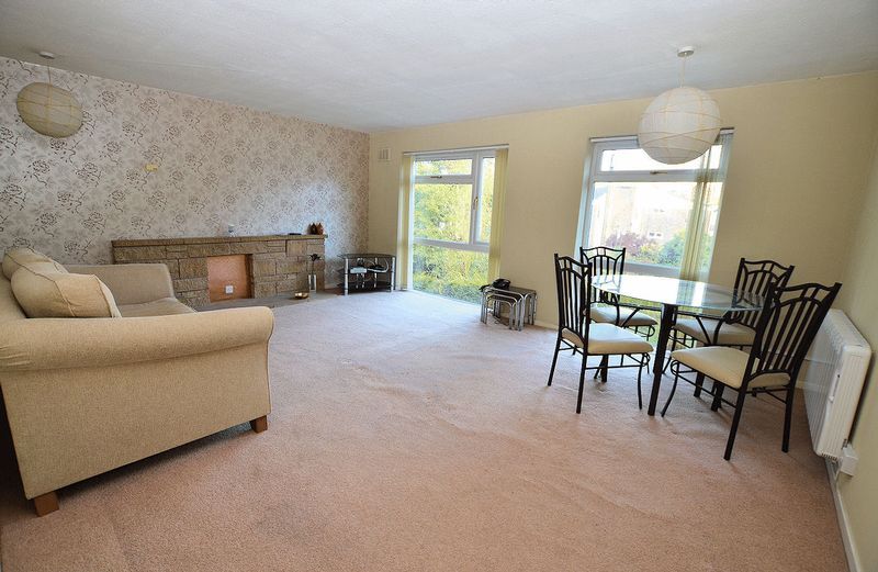 2 bed flat to rent in Harden Manor Court  - Property Image 3