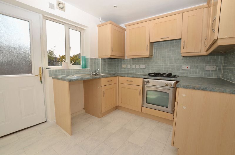 3 bed house to rent in Hurst Green Road  - Property Image 2