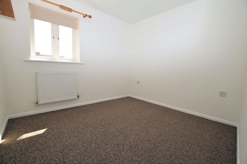 3 bed house to rent in Hurst Green Road  - Property Image 10