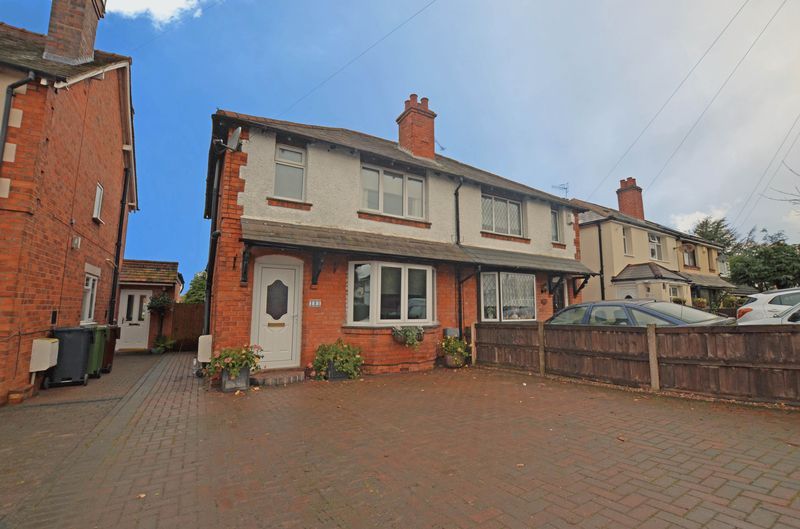 3 bed house to rent in Stourbridge Road  - Property Image 1