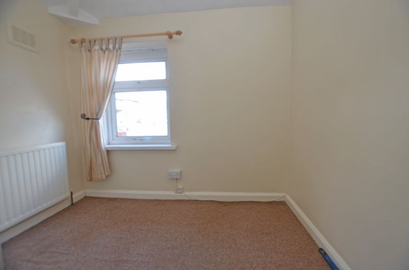 3 bed house to rent in Pavilion Avenue 11