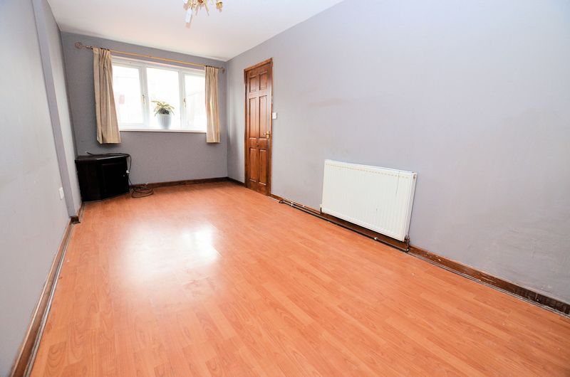 4 bed house to rent in Westbourne Road 4