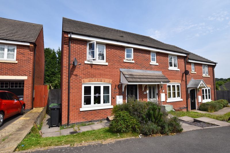 3 bed house to rent in Attingham Drive  - Property Image 1