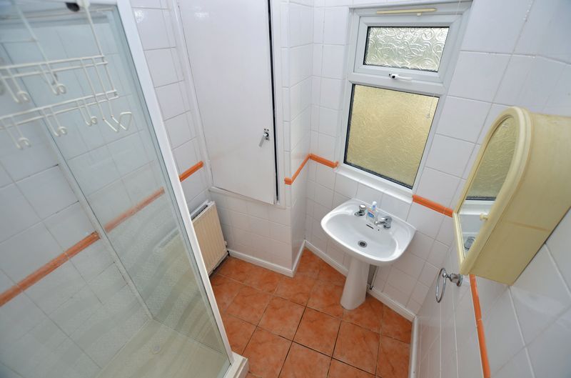 2 bed flat to rent in Stanmore Road  - Property Image 7