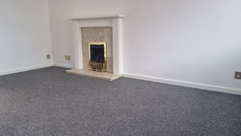 2 bed house to rent in The Heathlands 3