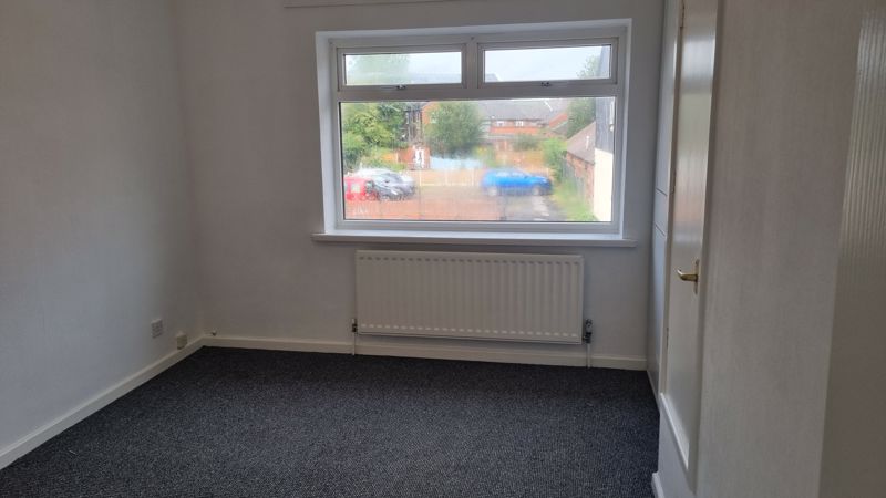 2 bed house to rent in The Heathlands 7