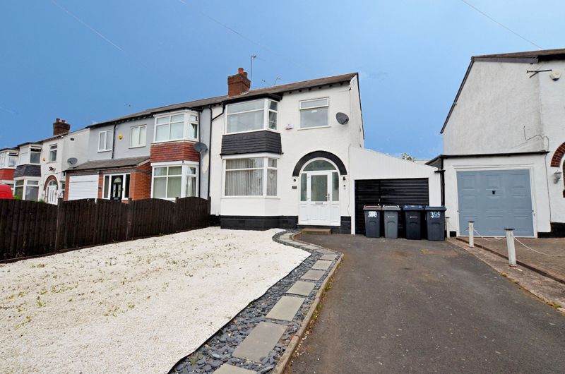 3 bed house for sale in Ridgacre Road  - Property Image 1