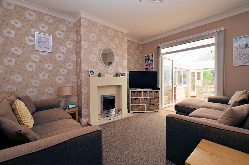 3 bed house for sale in Ridgacre Road 2