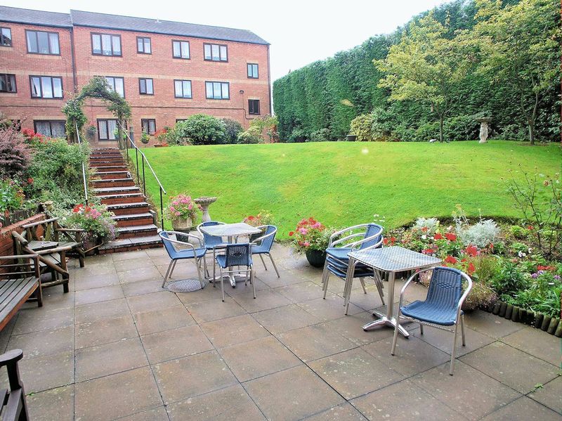2 bed  for sale in Sandon Road 8