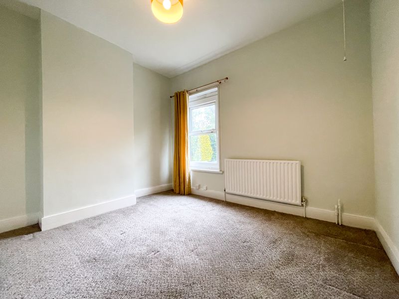 2 bed house to rent in Gladys Road 16