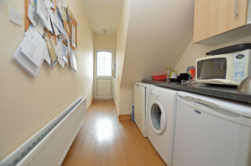 3 bed house for sale in Harvington Road  - Property Image 11