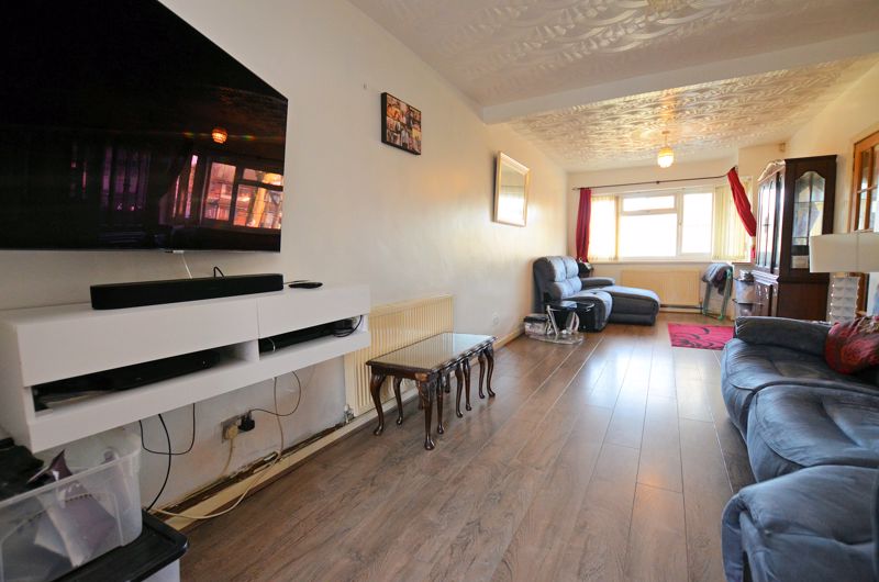 3 bed house for sale in Wolverhampton Road  - Property Image 14