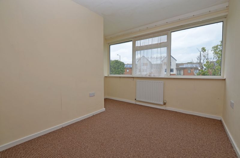 3 bed house to rent in Merritts Hill  - Property Image 8