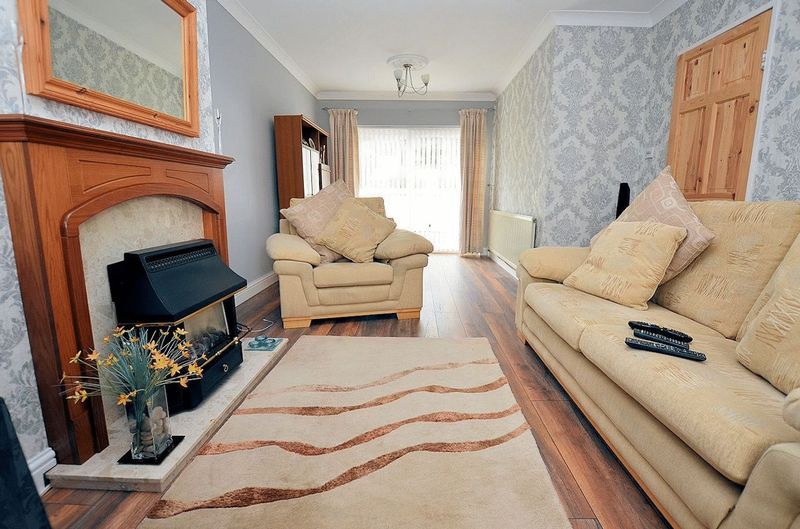 2 bed house to rent in Hernehurst  - Property Image 13