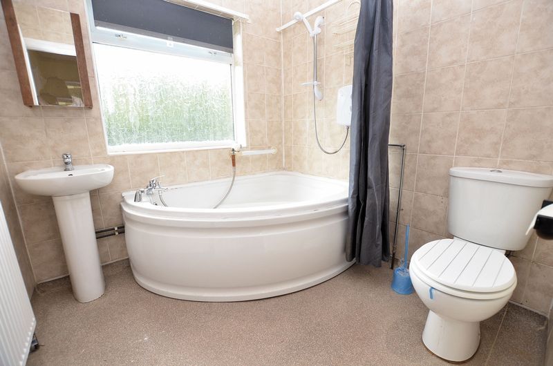 3 bed house to rent in Wolverhampton Road  - Property Image 12