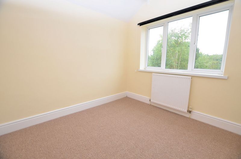3 bed house to rent in Wolverhampton Road 13