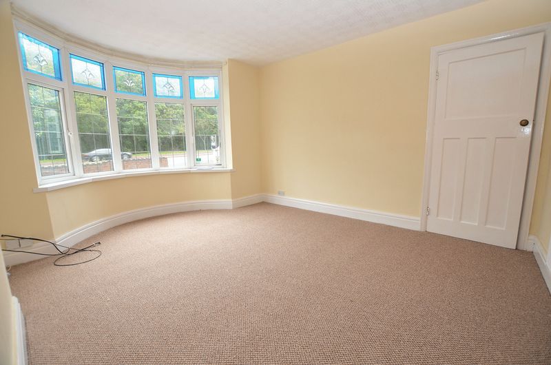 3 bed house to rent in Wolverhampton Road  - Property Image 3