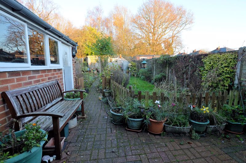 3 bed house for sale in Clive Road  - Property Image 10